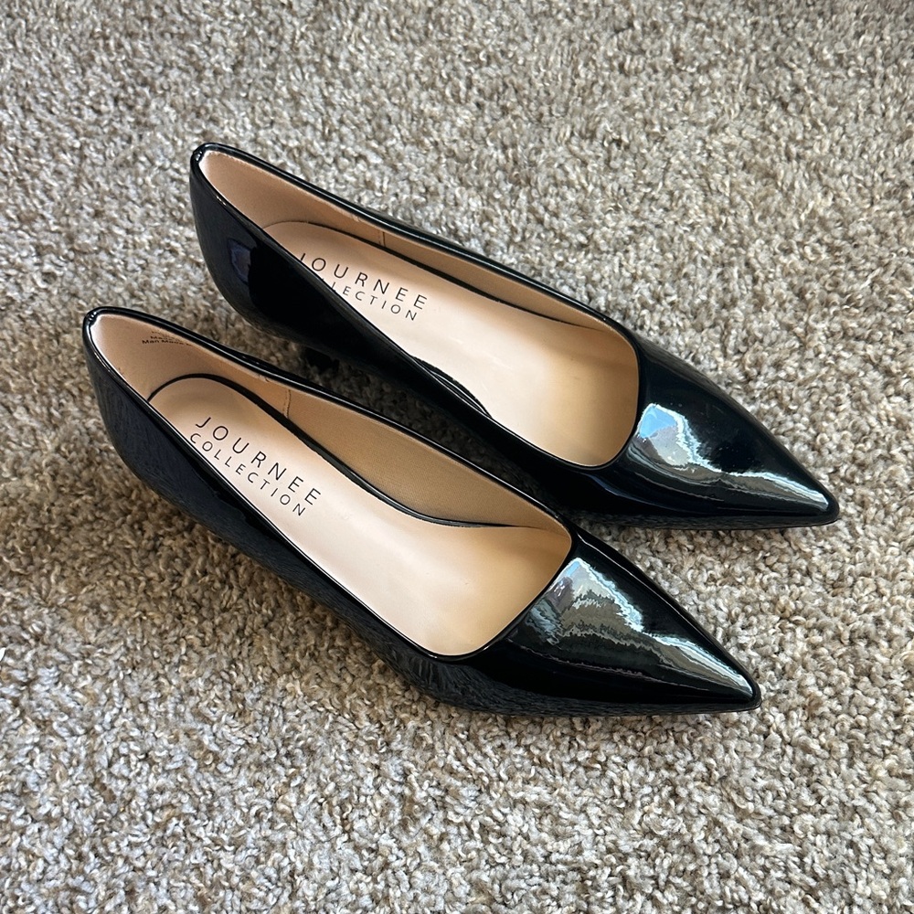 Journee Collection Black Patent Heels